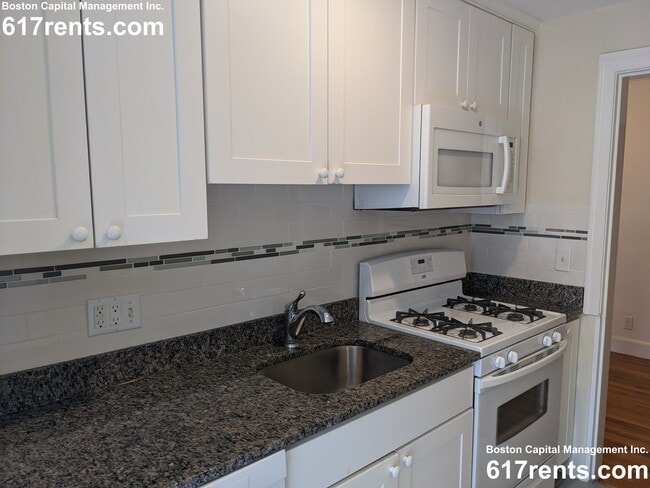 Photo - 8 Mt Ida St Unit 7
