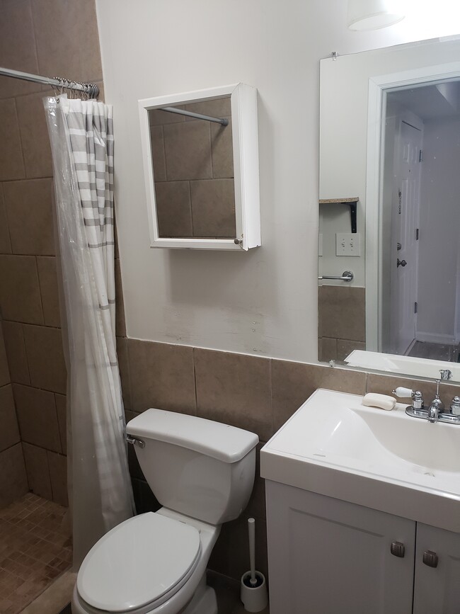 Photo - 1322 N 17th St Unit 2