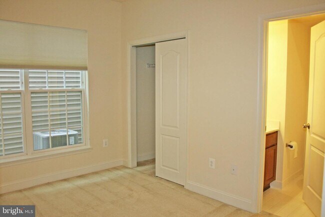 Photo - 12609 Horseshoe Bend Cir