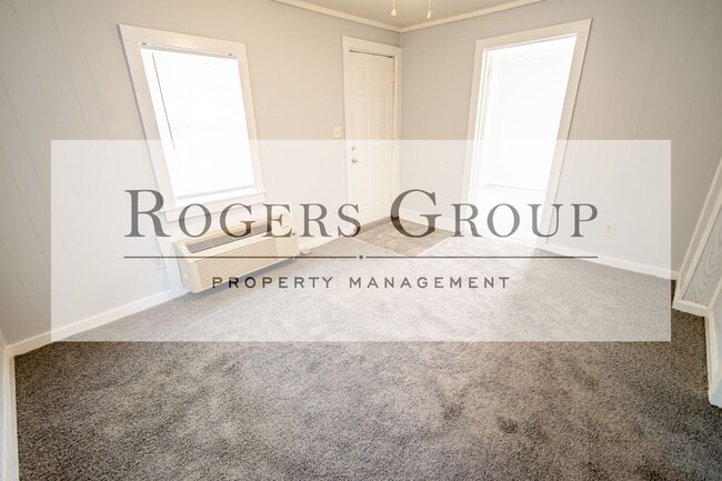 Photo - 525 Hatch St