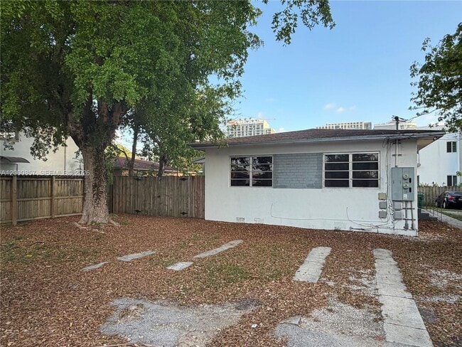 Photo - 3828 SW 29th St Unit 3828