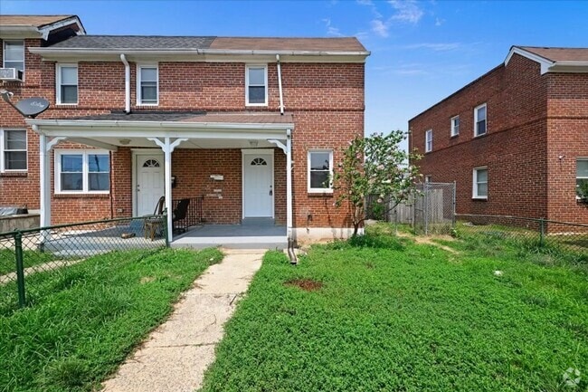 Building Photo - Gorgeous Two-Bedroom Townhome In Middle River