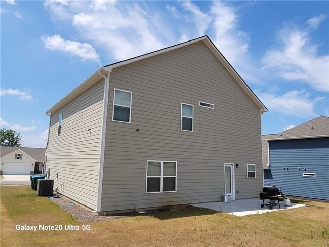 Photo - 1207 Lyndhurst Ln