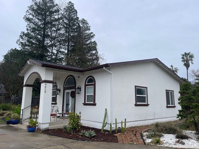 Building Photo - Newly Build Custom Cottage near Arden Park Rental