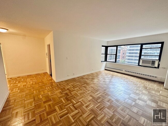 Building Photo - EAST 55 STREET