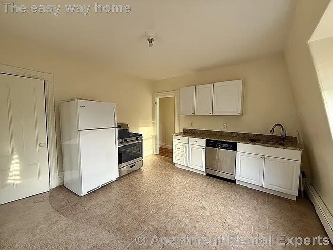 Photo - 12 Tufts St Unit 3