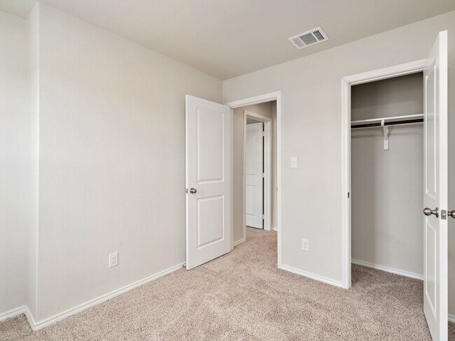 Photo - New Unit Available for Rent! Move In Speci...