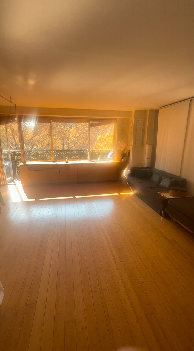 Building Photo - 400 Central Park W Unit NYC