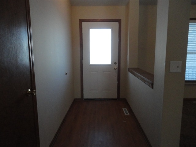 Photo - 106 James Cir SE