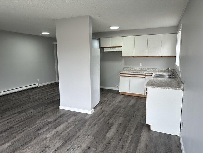 Photo - 9619-9619 102 St Unité F28 3