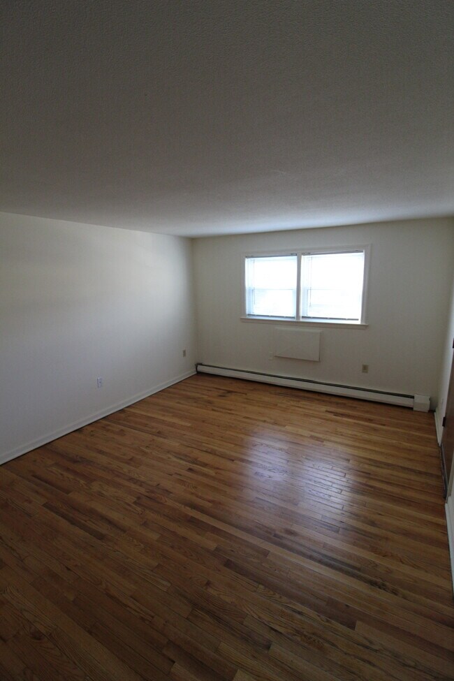 Photo - 334 Park Ave Unidad D