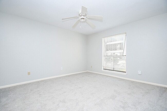 Photo - 8433 Hearth Dr Unidad 1