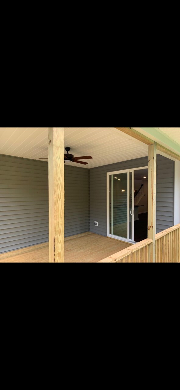 Photo - 135 Rossell Park Cir
