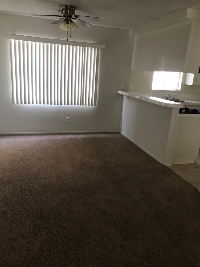 Photo - 11855 Magnolia Blvd