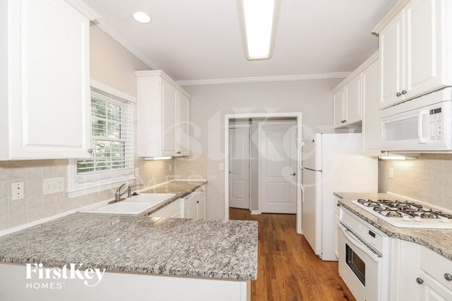 Photo - 1557 Grove Arbor Terrace