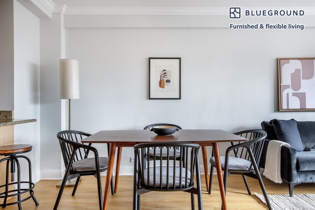 Photo - 41 Park Ave Unit FL11-ID1282