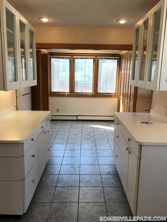 94 Heath St Unit 1