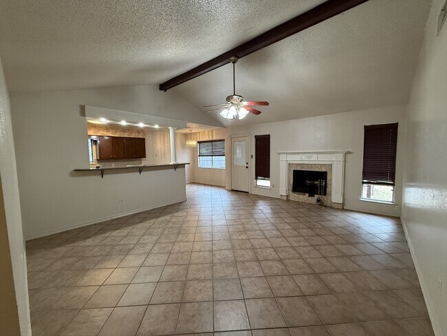 Photo - 9495 Landis Dr