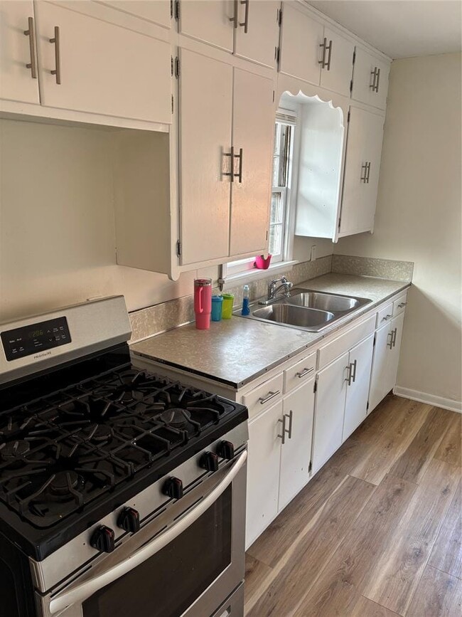 Photo - 1324 Dorchester Dr