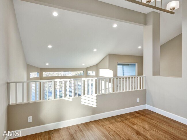 Photo - 4 br, 2 bath House - 1101 Rock Creek Way