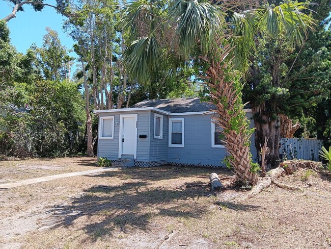 2/1 home for rent - Come see before it is ... - 2/1 home for rent - Come see before it is ...