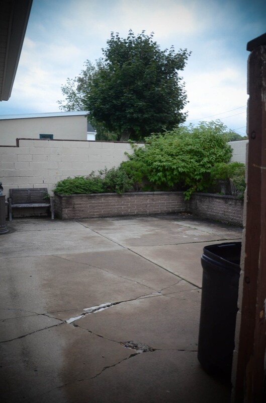 Photo - 105 S Apple St Unidad 1