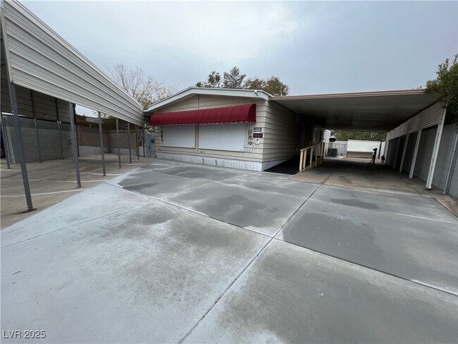 Building Photo - 4653 Montego Cir