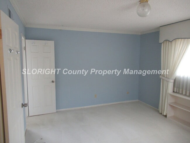 Photo - AVAILABLE JULY - 3 Bed & 2 Baths