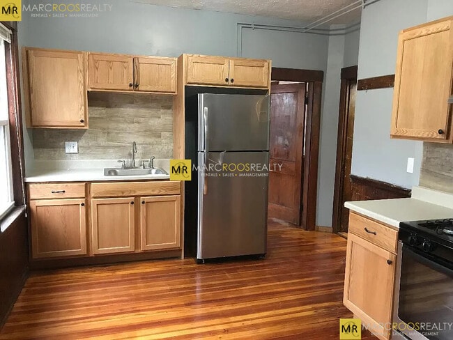 Photo - 20 Glade Ave Condo Unit 3