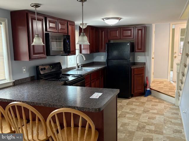 Photo - 13 E Millbrooke Ave