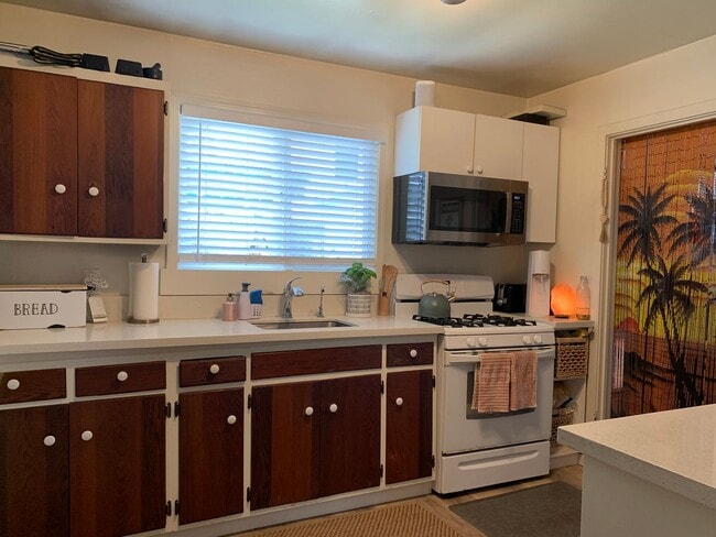 Photo - Charming 2Bd/1Ba Pleasure Point Cottage – Steps from the Ocean