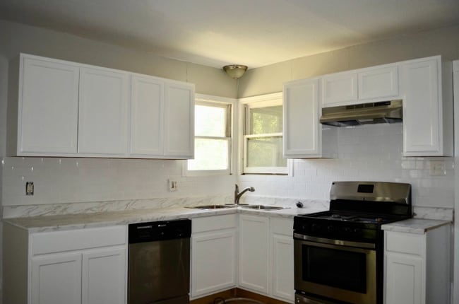 Photo - 2207 Howell Ave