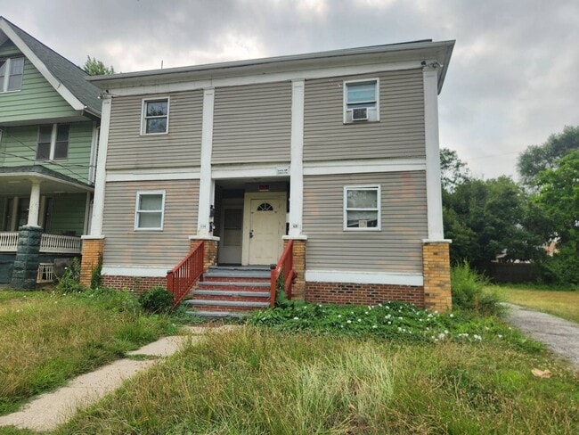 Building Photo - 536 E 117th St Unit DN South
