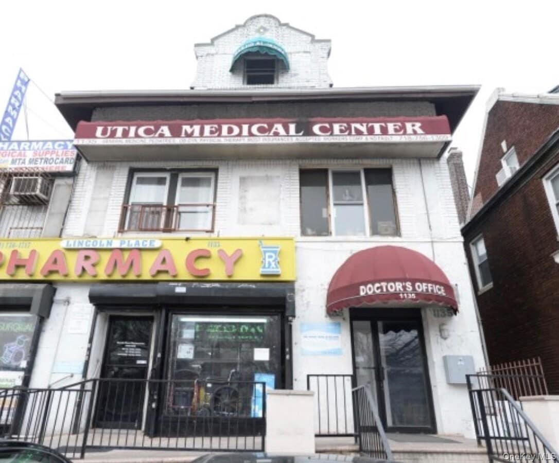 Photo - 1135 Eastern Pkwy