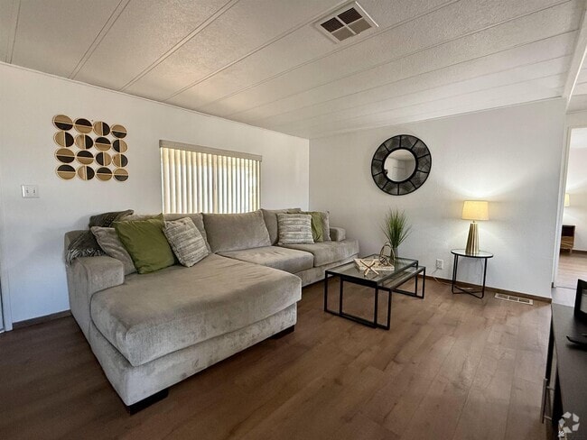 Building Photo - 10584 E Amber Dr Rental