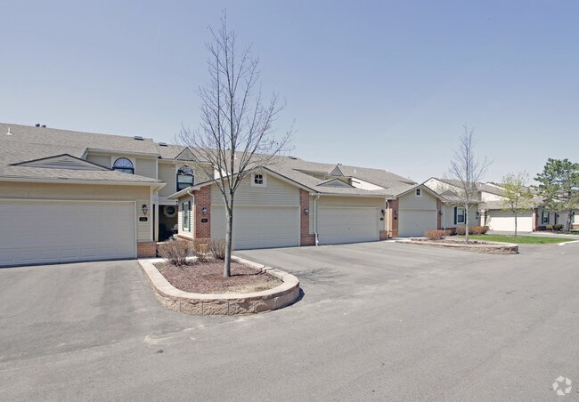 Photo - Walnut Woods Condominiums