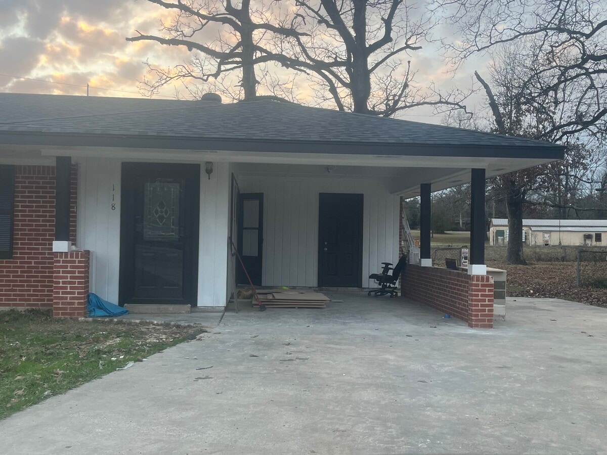 Photo - 118 Debra Ln