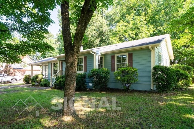 Photo - 736 Martinwood Rd