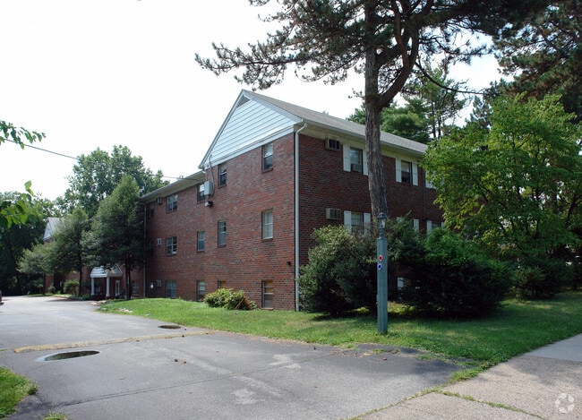 Holly House