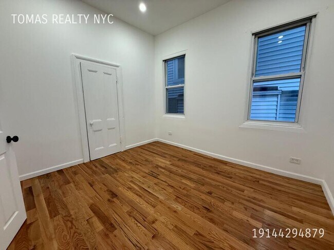 Photo - 41 Caryl Ave Unit 2