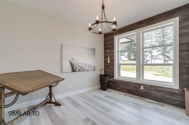 Photo - 4550-4550 Teskey Rd