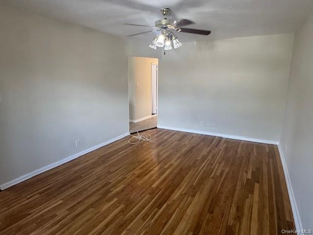 Photo - 25-56-56 72nd St