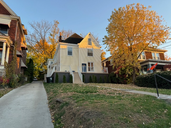 Photo - 324 Fairfield Ave Unit 3