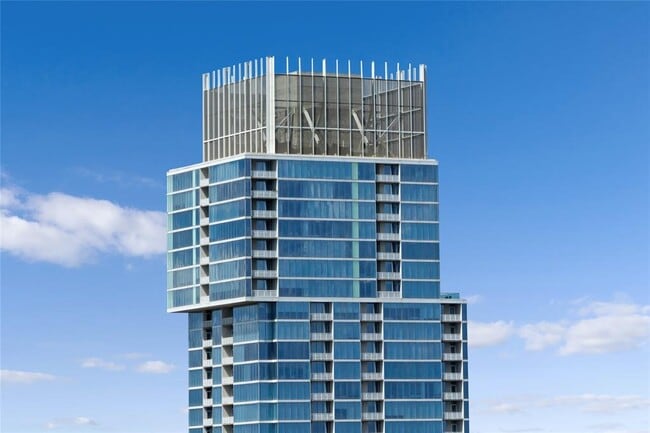 Building Photo - 301 West Ave Unit 4607