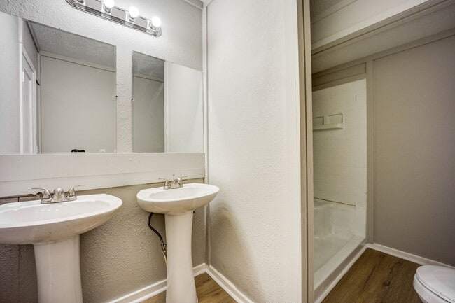 Photo - Freshly Updated 3 Bedroom House