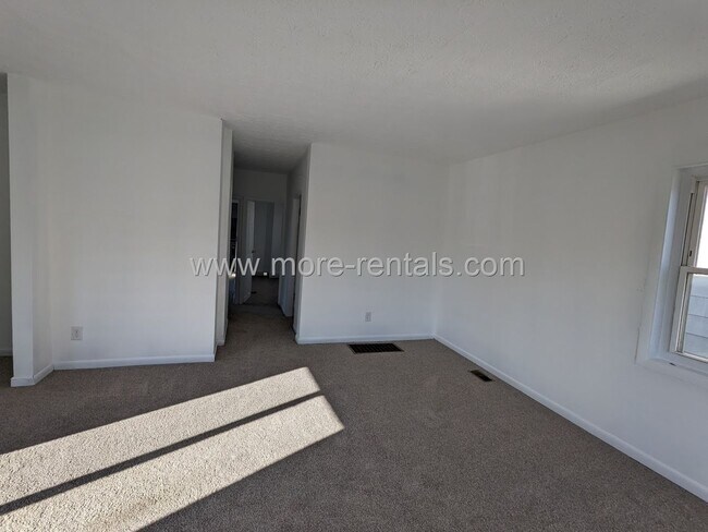 Photo - 546 E Jenkins Ave Unidad 546 1/2 E. Jenkins Ave