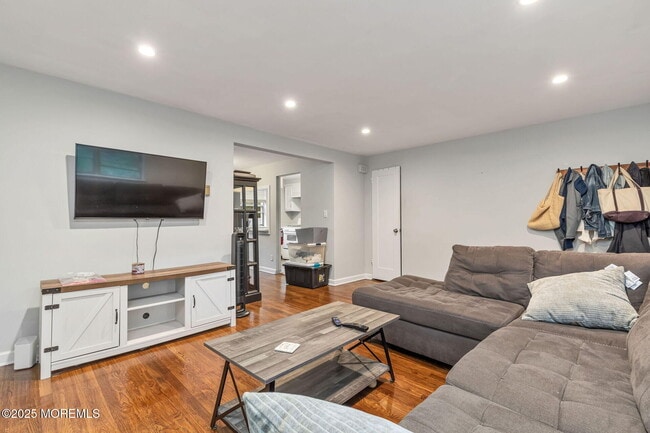 Photo - 32 Manor Dr Unit 303