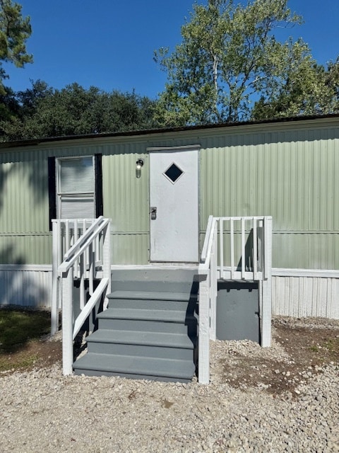 Photo - 205 W Conyers Ave