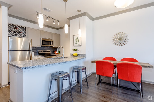 1BR, 1BA - Aintree - Meridian at View High