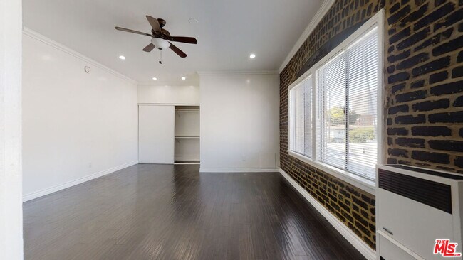 Photo - 738 S New Hampshire Ave Unit 308